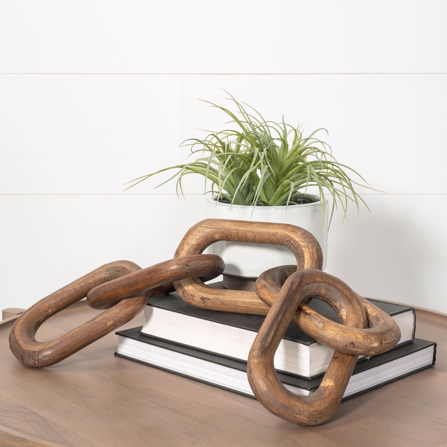 Alix Handcrafted 5-Link Wooden Chain - Elegant Mango Wood Design for Unique Home Decor Accent
