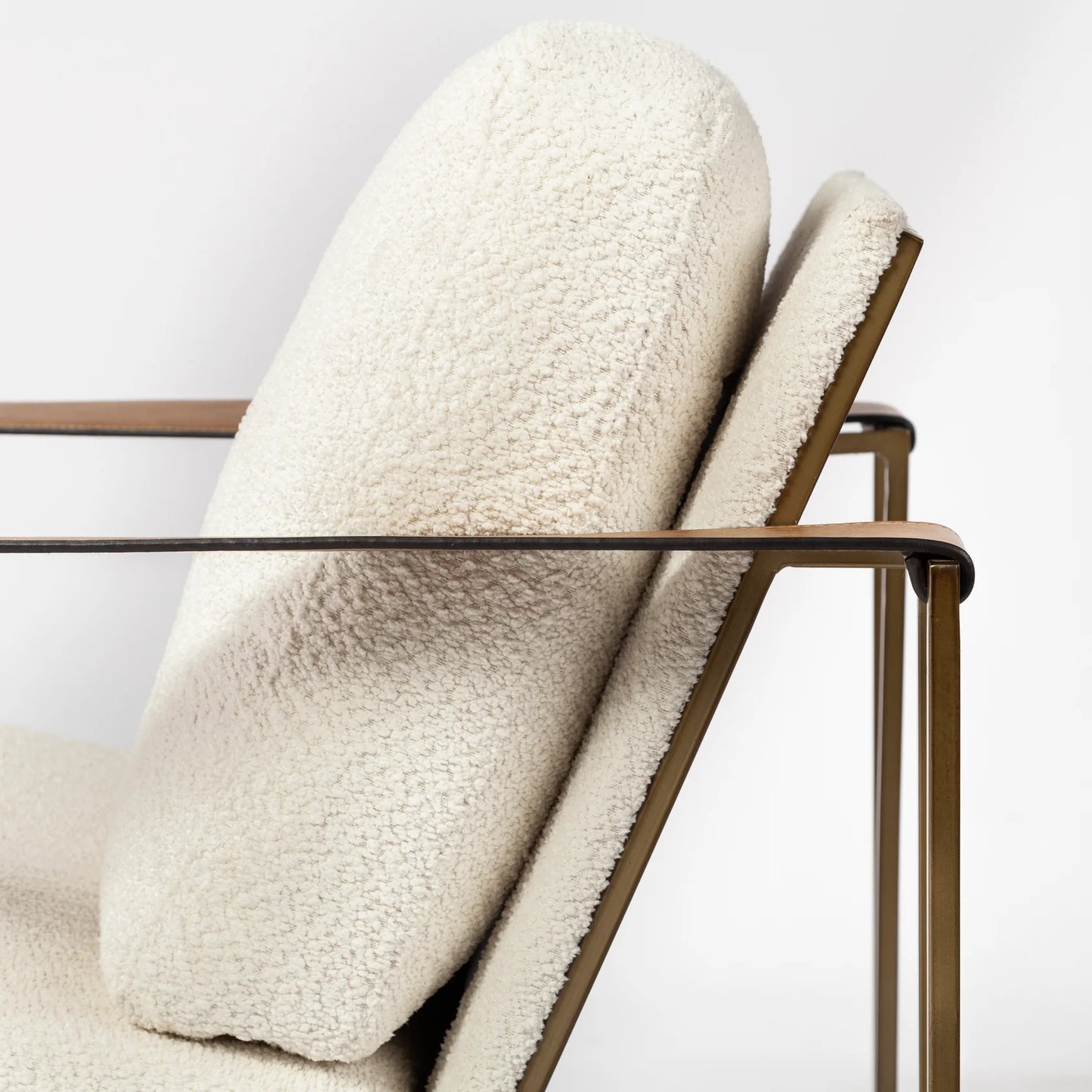 Watson Accent Chair – Luxurious Black Leather Upholstery with an Elegant Gold Metal Frame for Modern Living Spaces