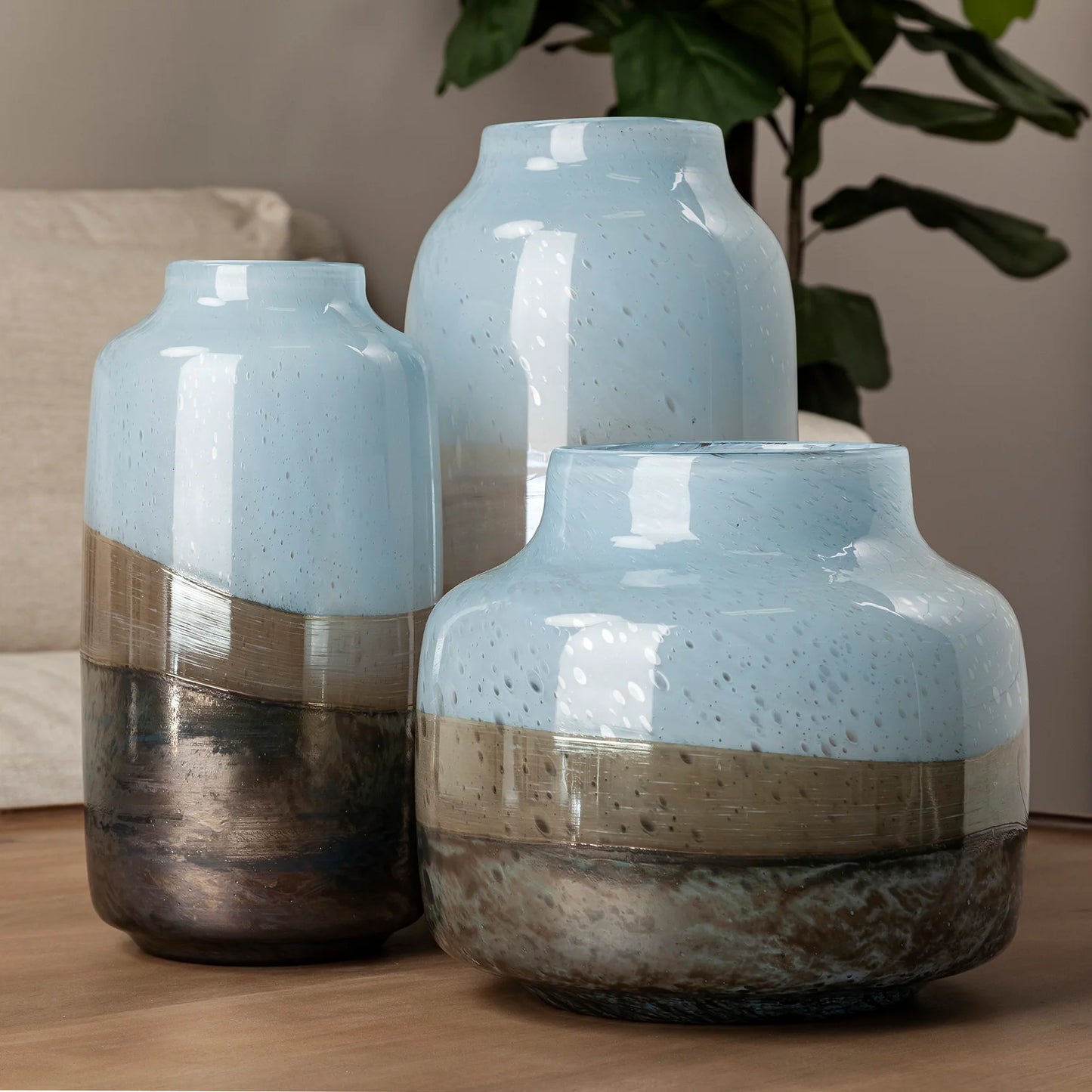 Nasser Large Urn-Style Glass Vase in Striking Blue, Gold, and Chrome Finish β Stunning Decor Piece