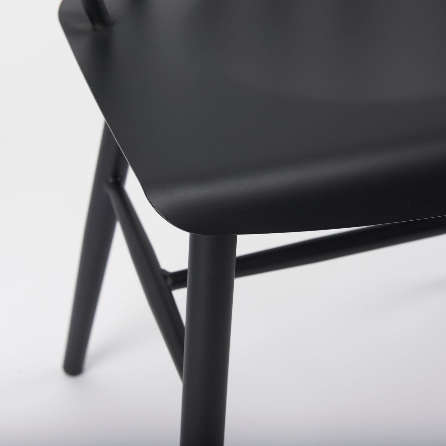 Colin Black Metal Dining Chair - Sleek and Durable Seating Solution