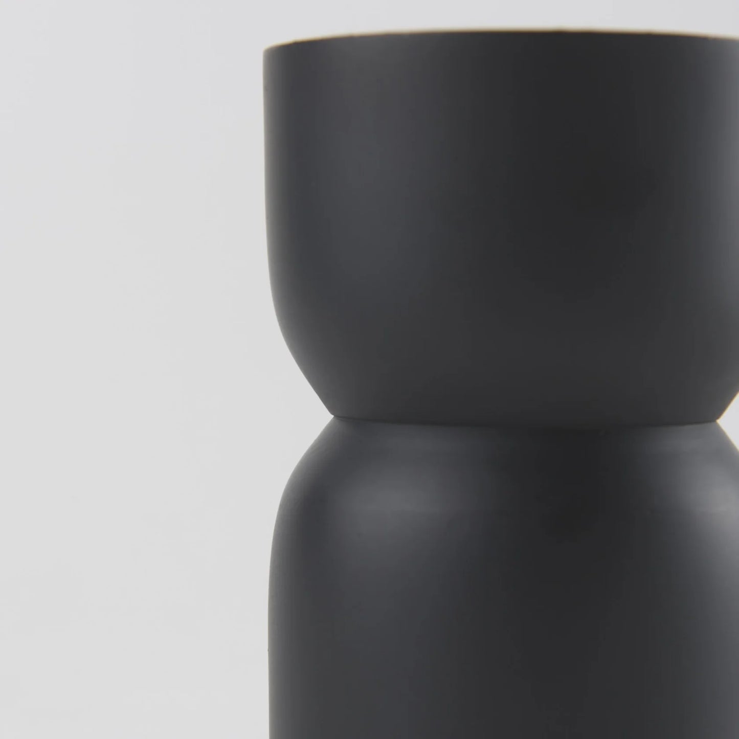 Malta Small Black Metal Candle Holder - Modern Aluminum Accent for Stylish Home Decor & Ambiance