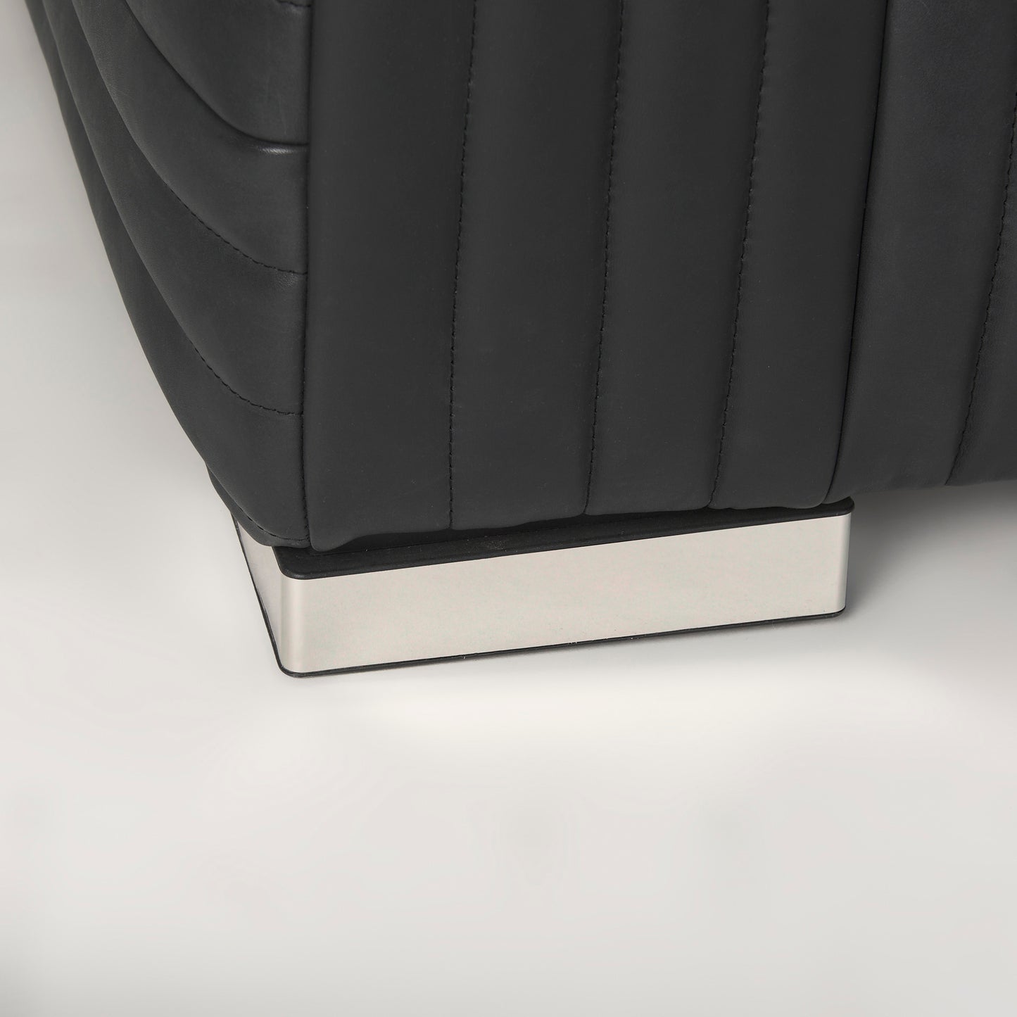 Ricciardo Cognac Leather Upholstered Arm Chair