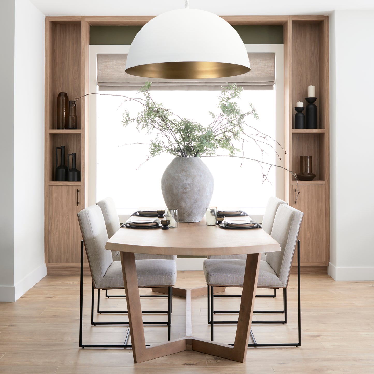 Denver Rectangular Brown Solid Wood Top and Base Dining Table for a Timeless and Stylish Dining Experience