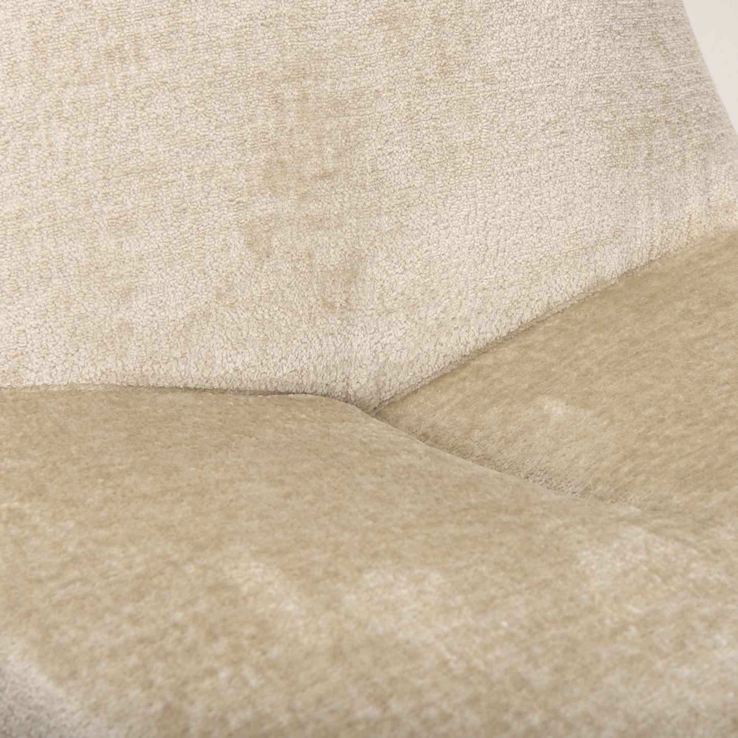 Beverly Beige Chenille Accent Chair - Comfortable and Elegant Seating for Any Room