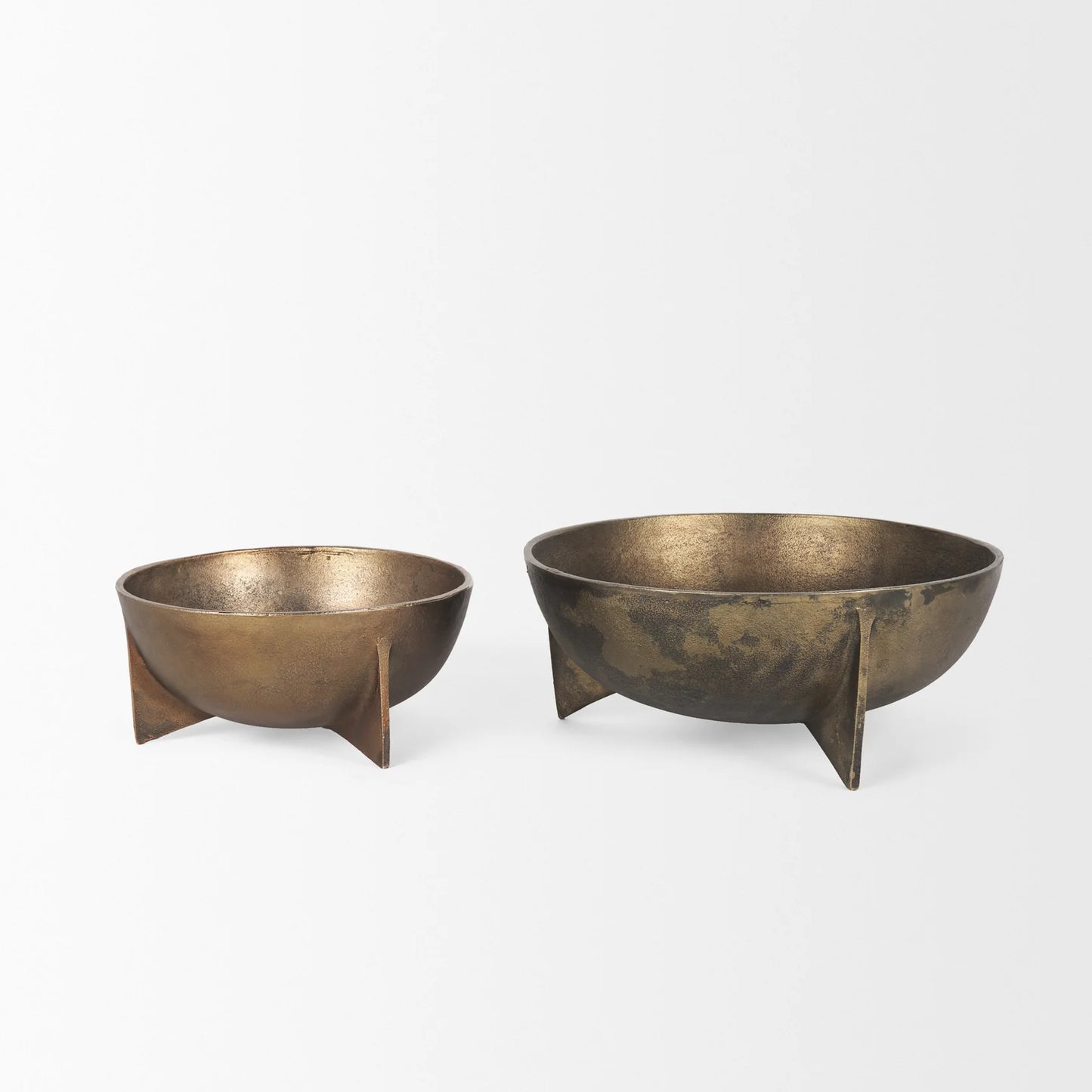 Quita Large Gold Decorative Bowls – Set of 2 Stylish Metallic Accents for Elegant Home Décor & Entertaining