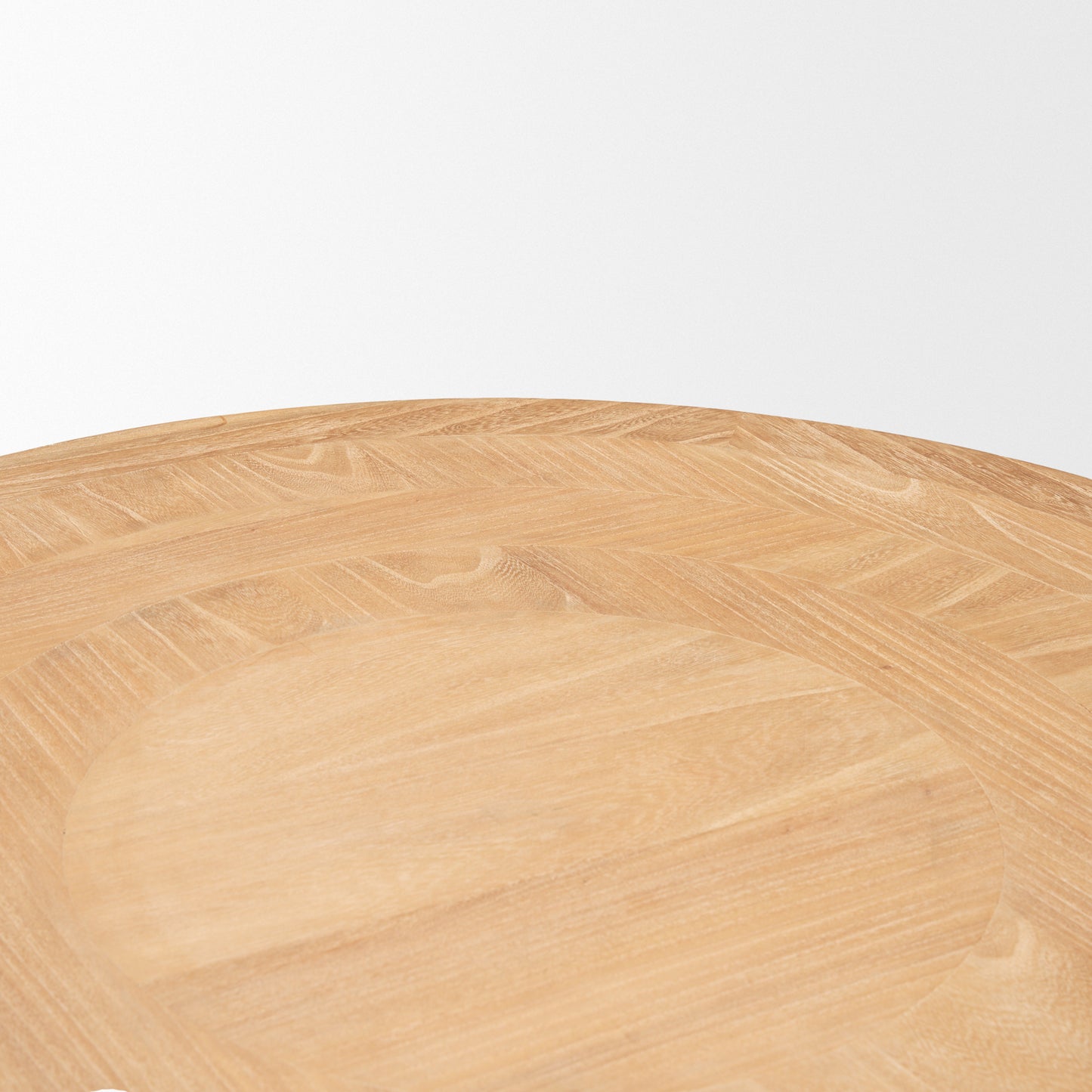 Taylin Light Brown Wood Round Coffee Table - Simple and Elegant Living Room Accent