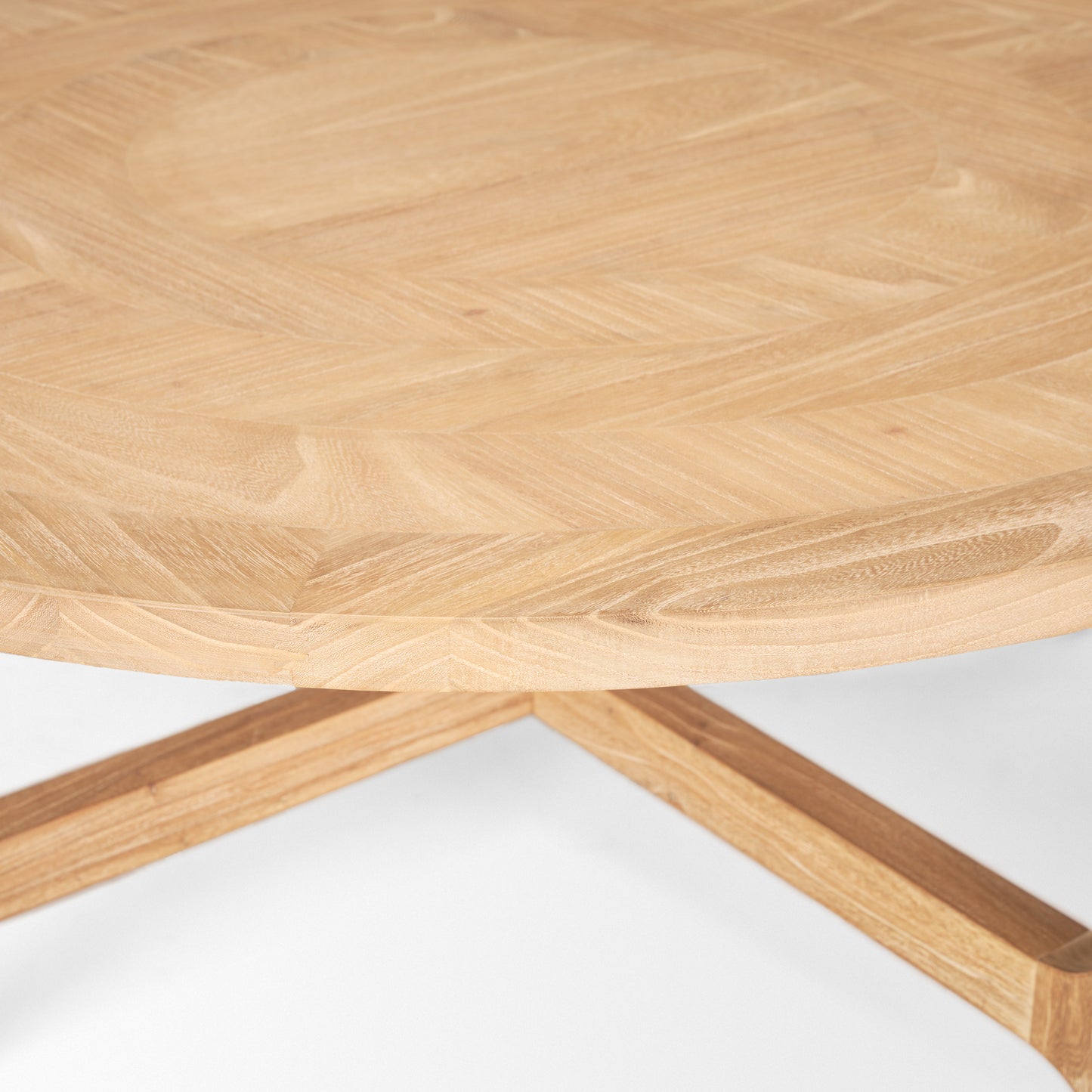 Taylin Light Brown Wood Round Coffee Table - Simple and Elegant Living Room Accent