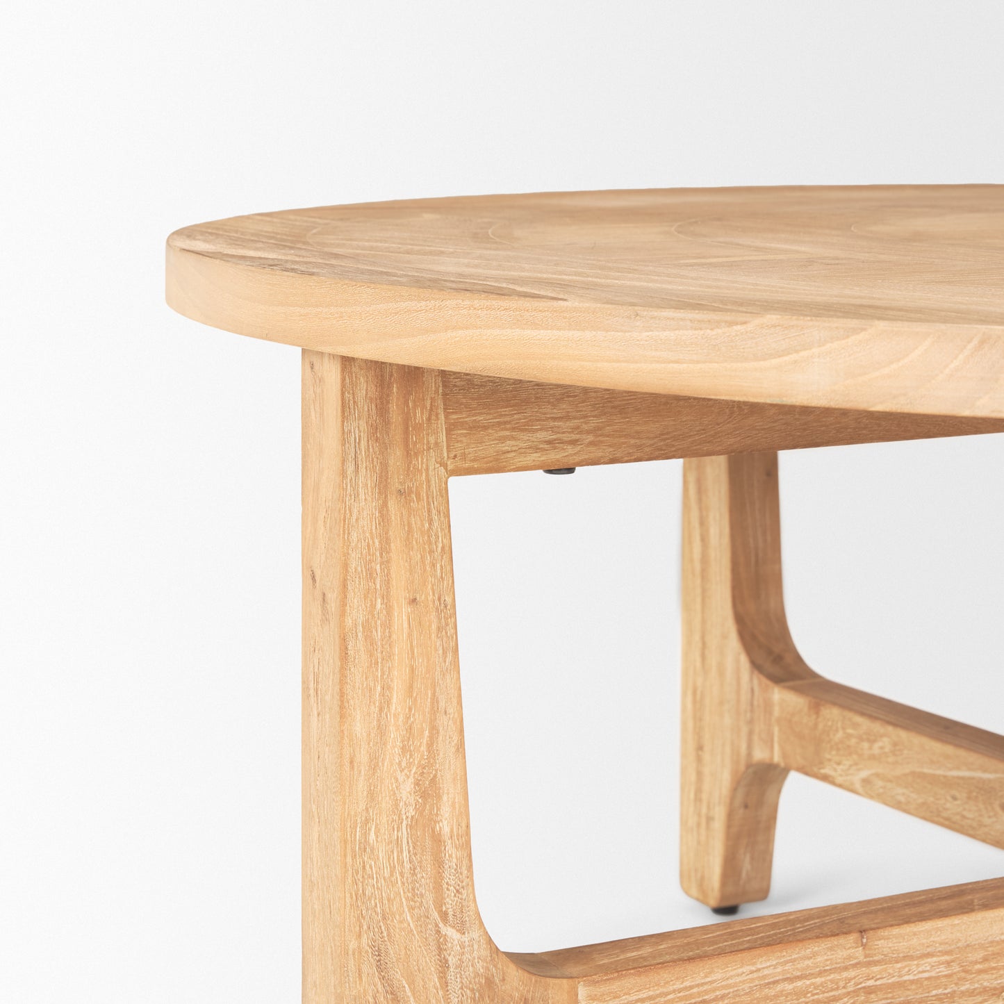 Taylin Light Brown Wood Round Coffee Table - Simple and Elegant Living Room Accent