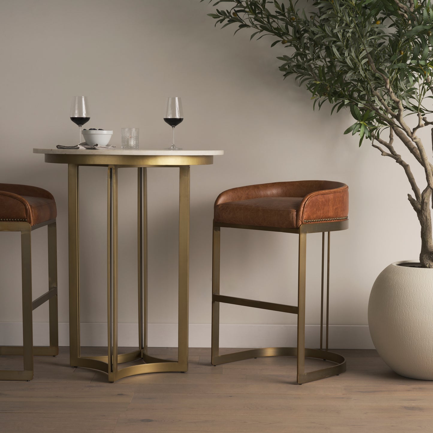 Modern Leather Bar Stool – Hollyfield with Gold Metal Frame