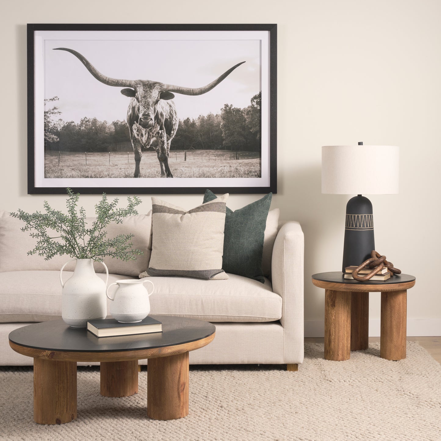 Tucson Natural Wood Coffee Table with Round Black Oak Top - Modern and Elegant Living Room Accent