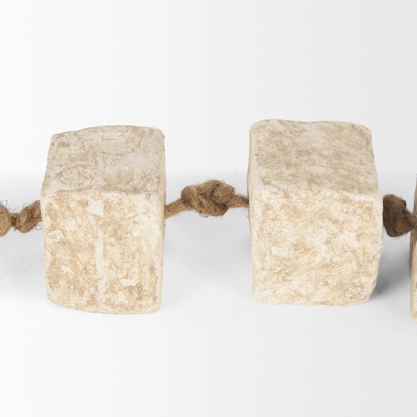 Mala Beige Paper Mache Cube Garland - Hand-Crafted 9 Block Decorative String for Elegant Home Decor