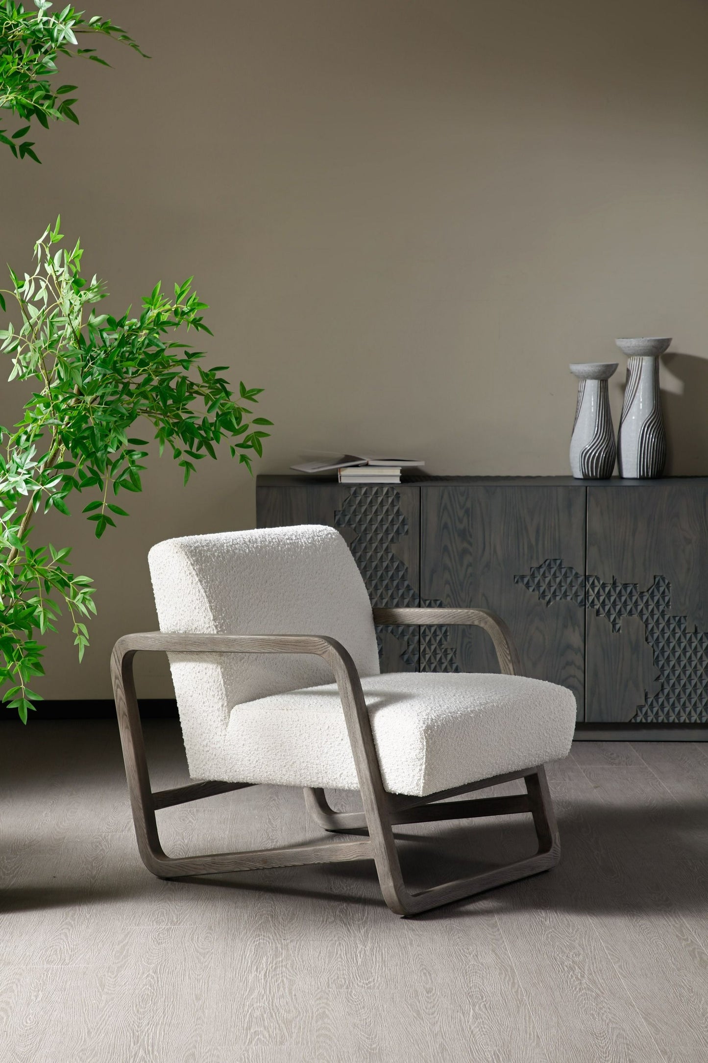 Modrest Wilber Modern Off-White Fabric + Grey Wood Accent Chair - Elegant and Versatile Seating for a Contemporary Home Decor