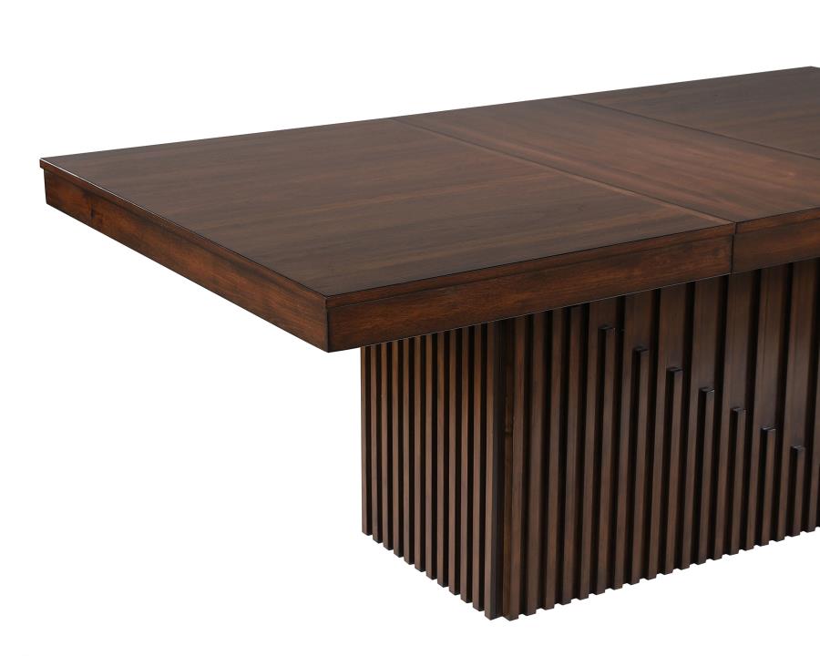 Briarwood 7-Piece Rectangular Dining Set with Removable Extension Leaf in Mango Oak - Spacious and Elegant Dining Set for Memorable Gatherings