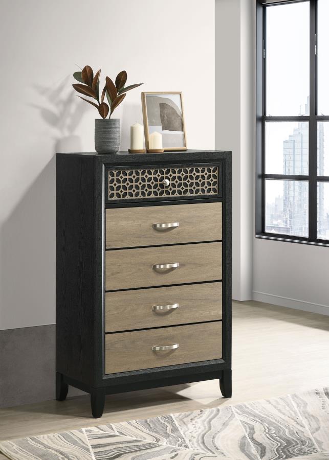 Valencia 5-Drawer Bedroom Chest in Black - Stylish and Functional Storage for a Modern, Chic Bedroom Design