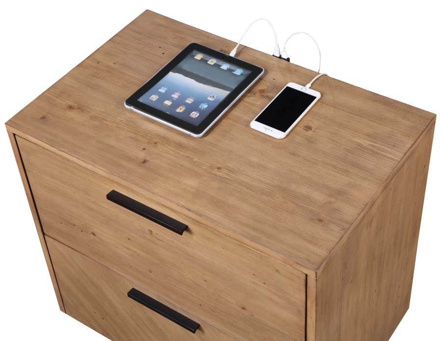 Taylor 2-Drawer Rectangular Nightstand with Dual USB Ports in Light Honey Brown - Modern Convenience and Storage for Your Bedroom