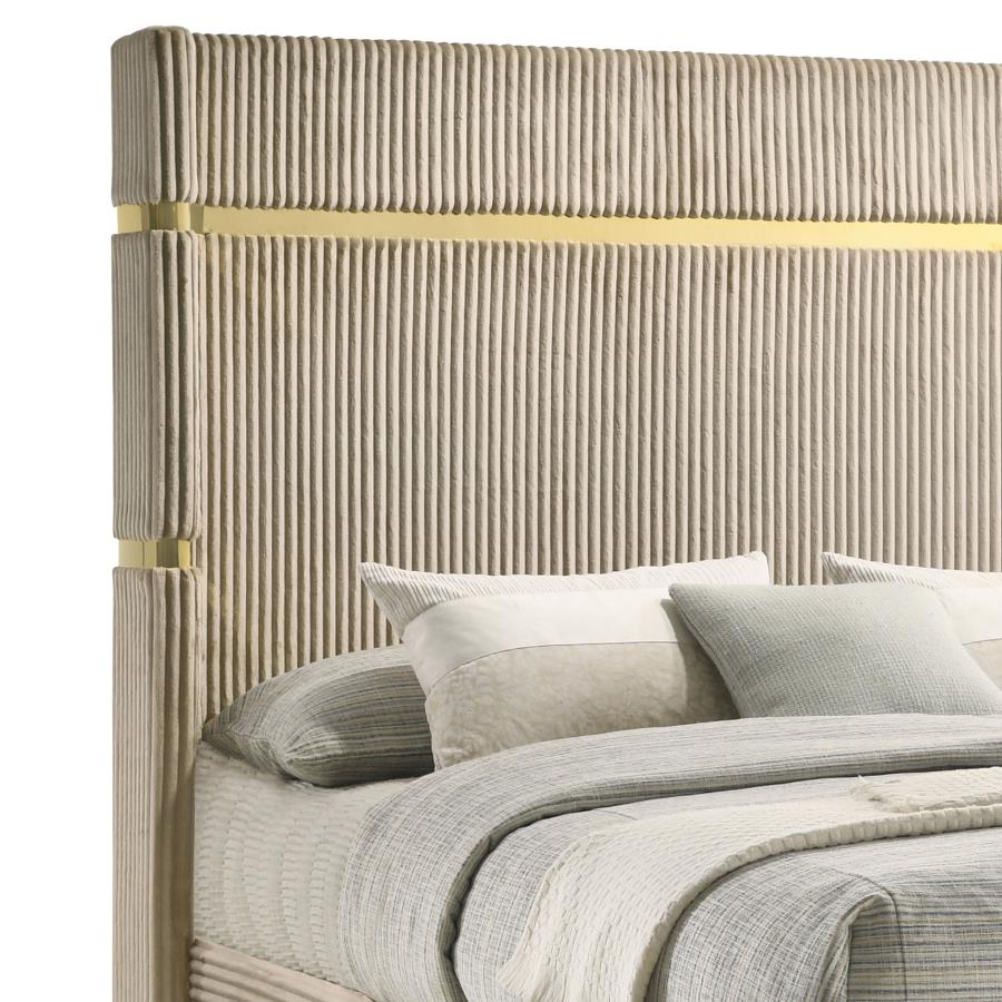 Lucia Upholstered Wingback Bed in Beige - Classic and Luxurious Design for a Chic and Comfortable Bedroom