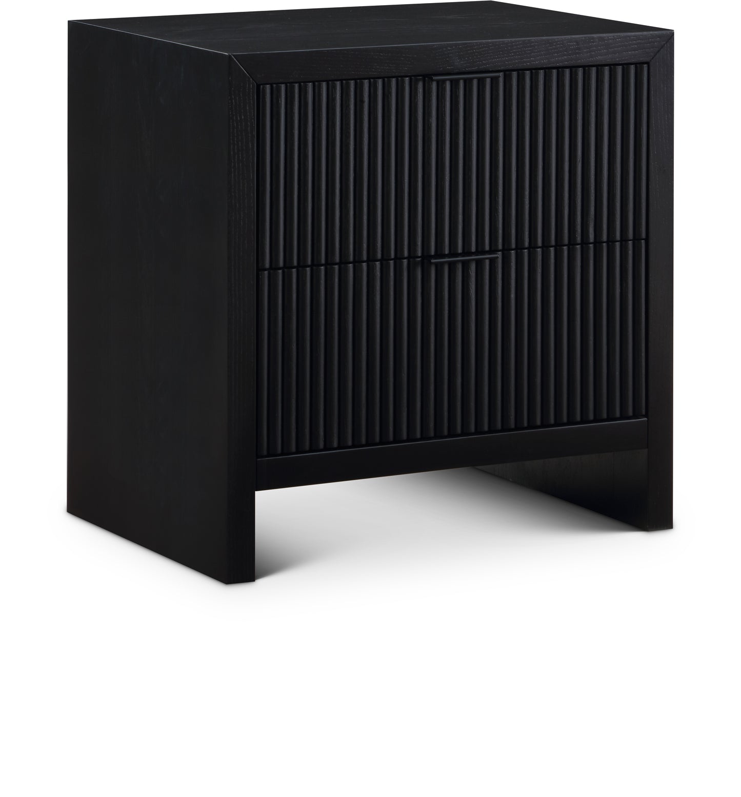 Fairfax Solid Wood & Oak Veneer Nightstand – Classic Bedroom Storage with Timeless Style