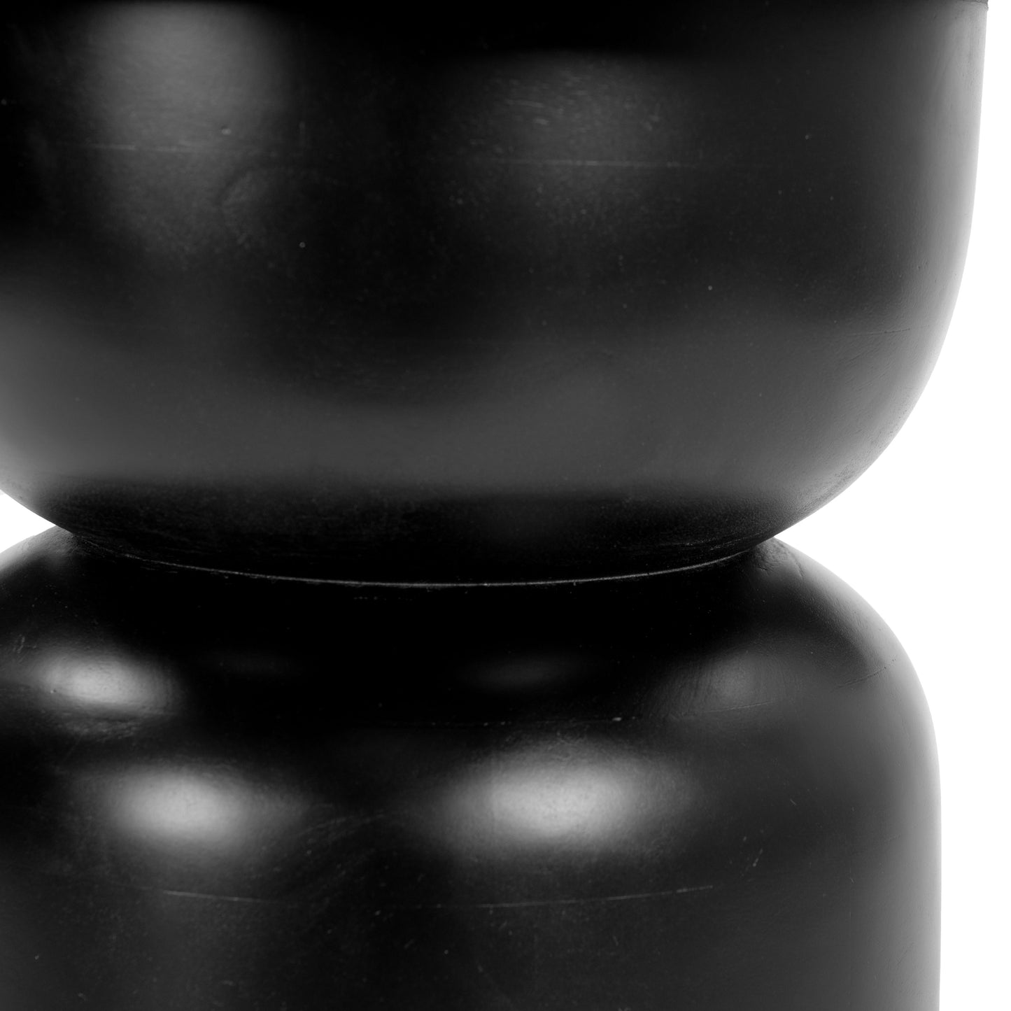 Hals Side Table Black β Sleek and Contemporary Black Accent for Living Room or Bedroom