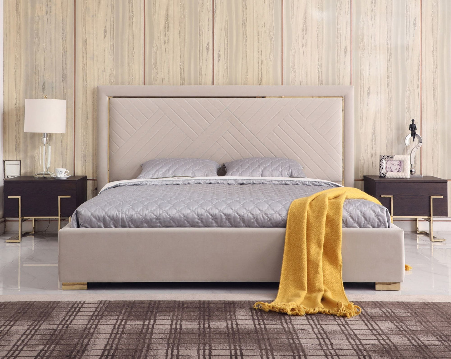 Modrest Corrico - Modern Off White and Champagne Gold Bedroom Set