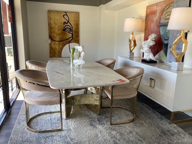 Modrest Linda - Chic Beige Velvet Dining Chair with Gold Accents | Elegant Dining Space