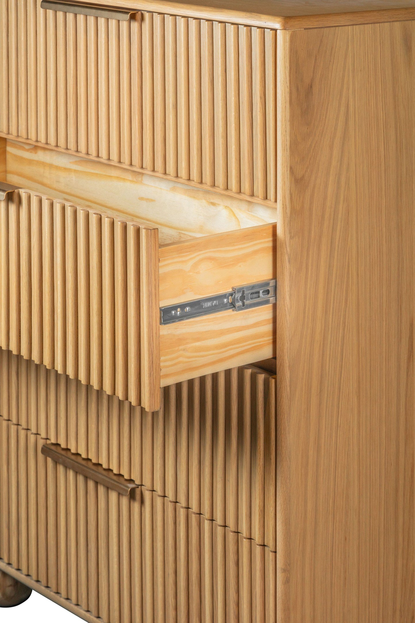 Modrest Winters - Modern Natural Oak Chest