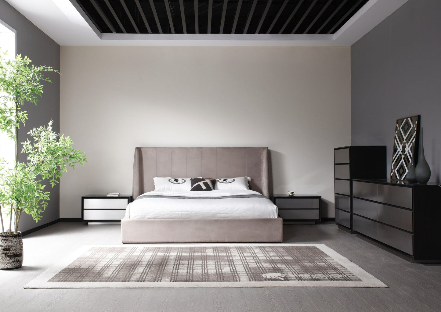 Modrest Roma - Modern Taupe Microfiber Upholstered Bed for Contemporary Comfort and Style
