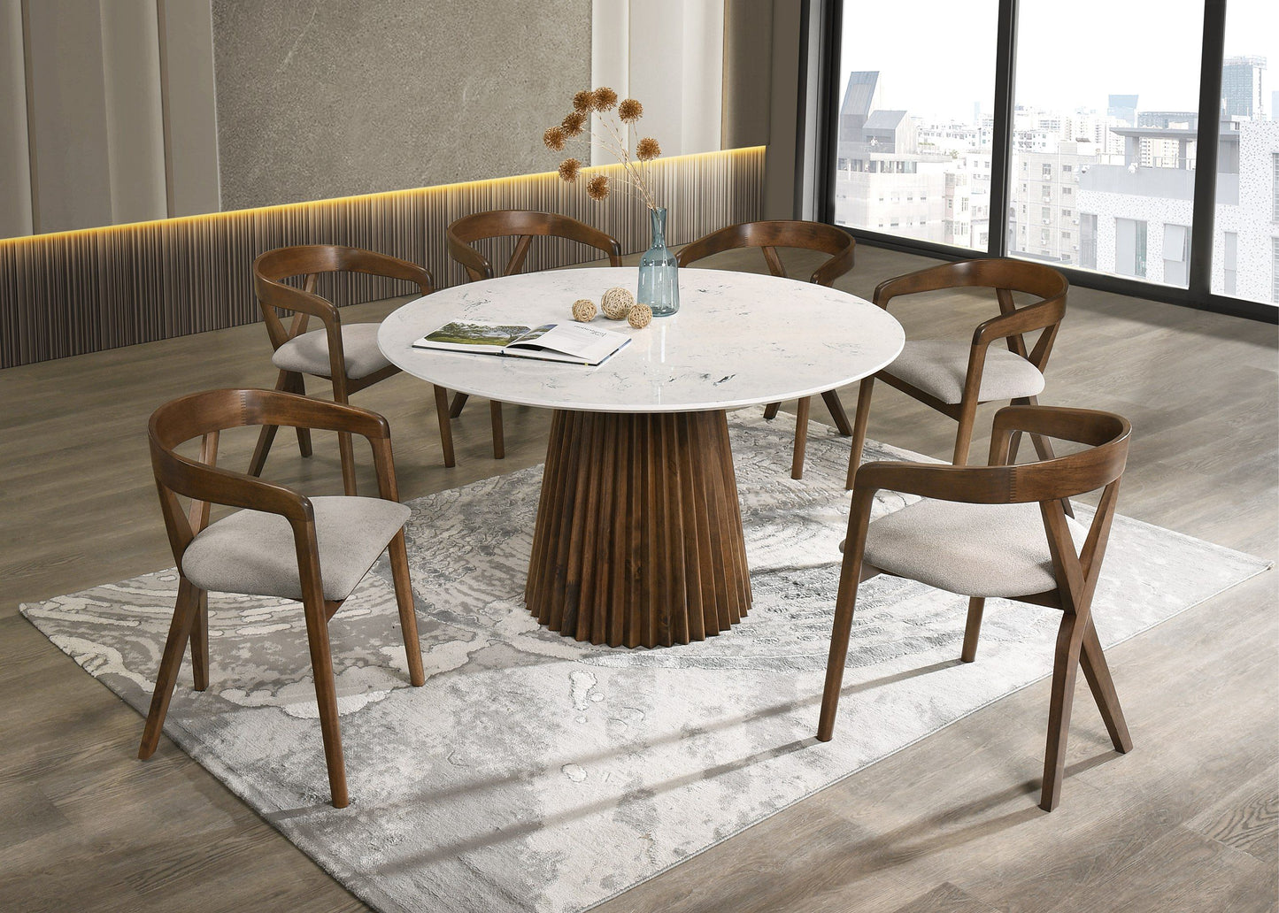 Modrest Weiss Mid-Century Modern Light Brown Fabric and Walnut Dining Chair for a Timeless and Elegant Dining Room Look