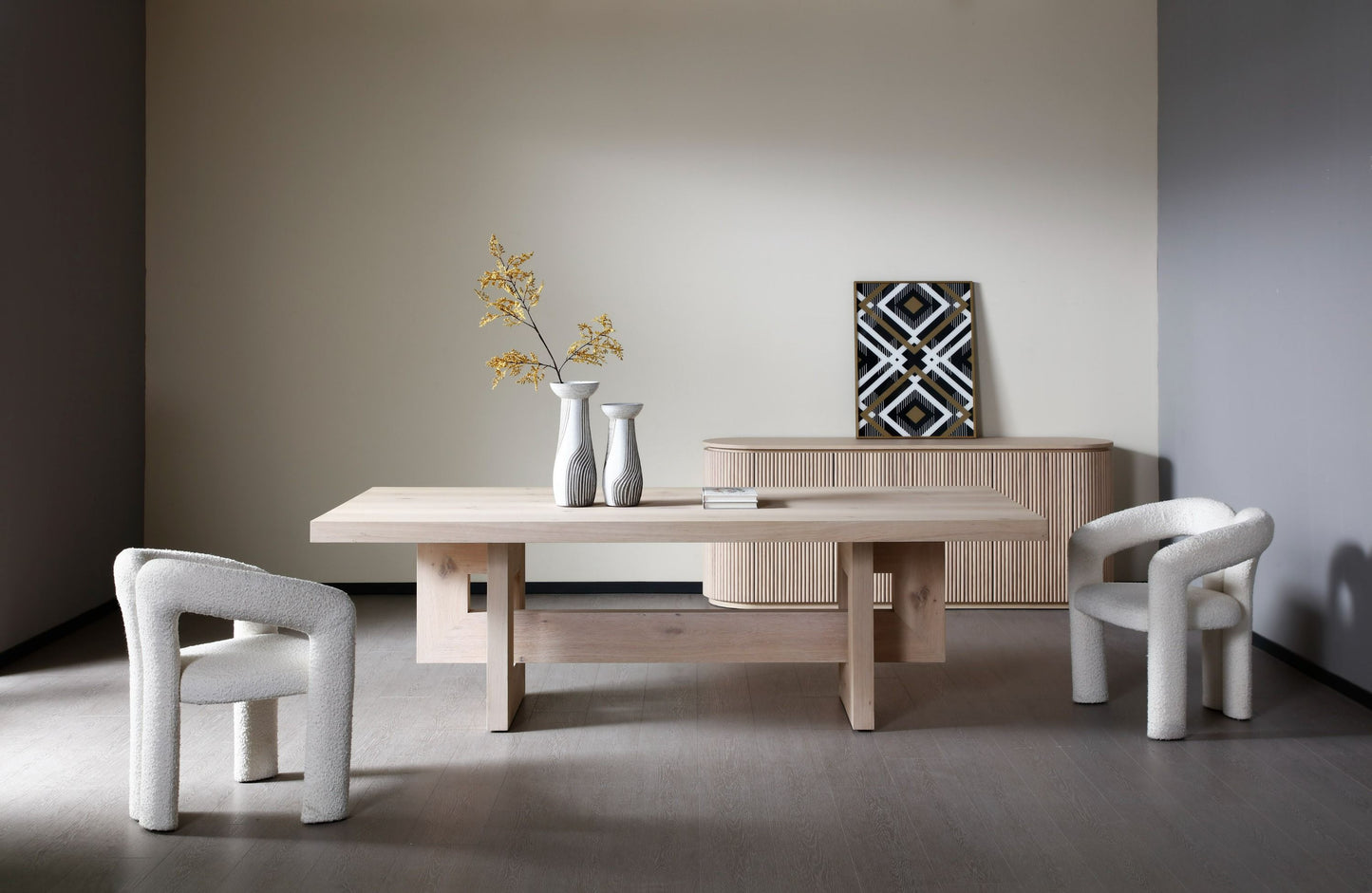 Modrest Mineloa Modern Natural White Oak Dining Table - Elegant and Spacious Dining Solution for a Contemporary Home