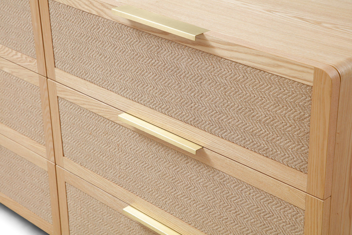 Modrest Gavin Modern Natural Ash Rattan Dresser Sophisticated Blend of Natural Elegance and Contemporary Design for Versatile Storage Solutions