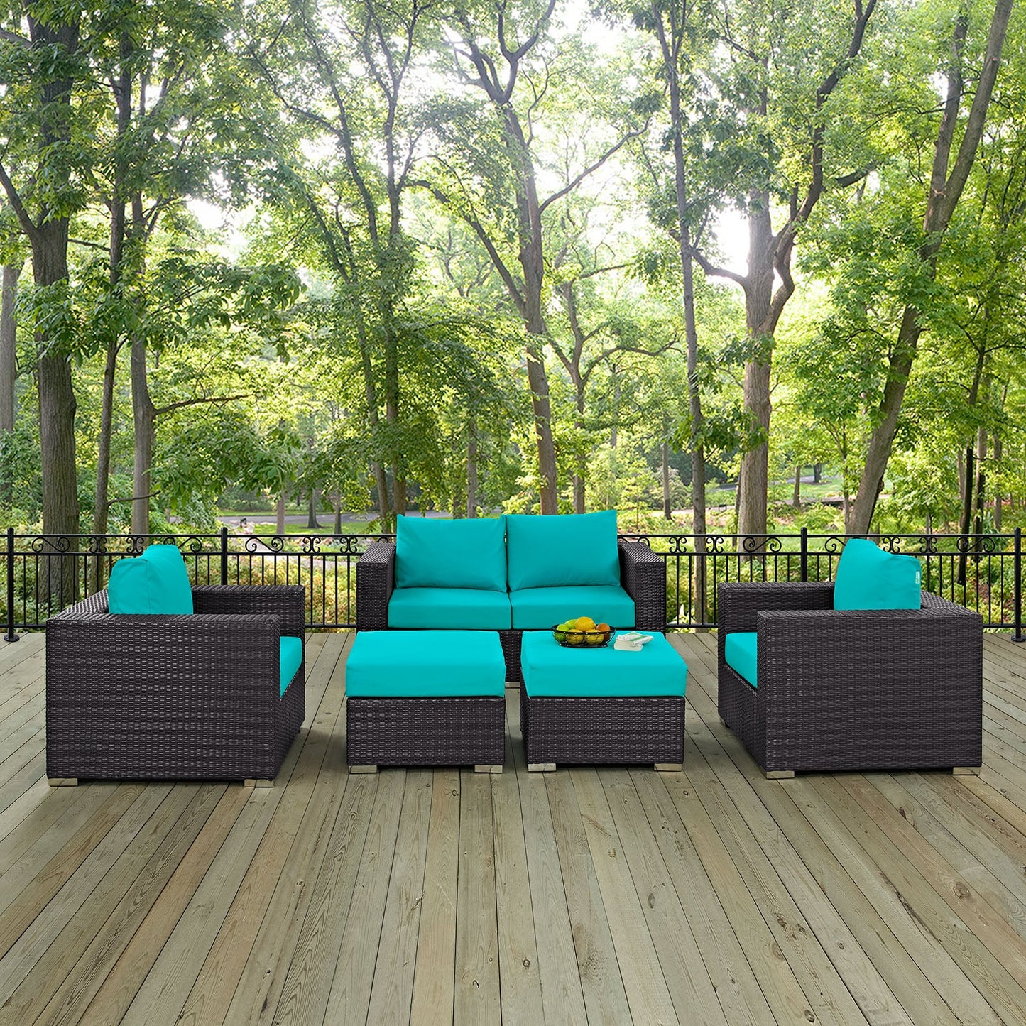 Convene 5-Piece Outdoor Patio Sofa Set – Stylish & Comfortable Seating for Your Outdoor Space