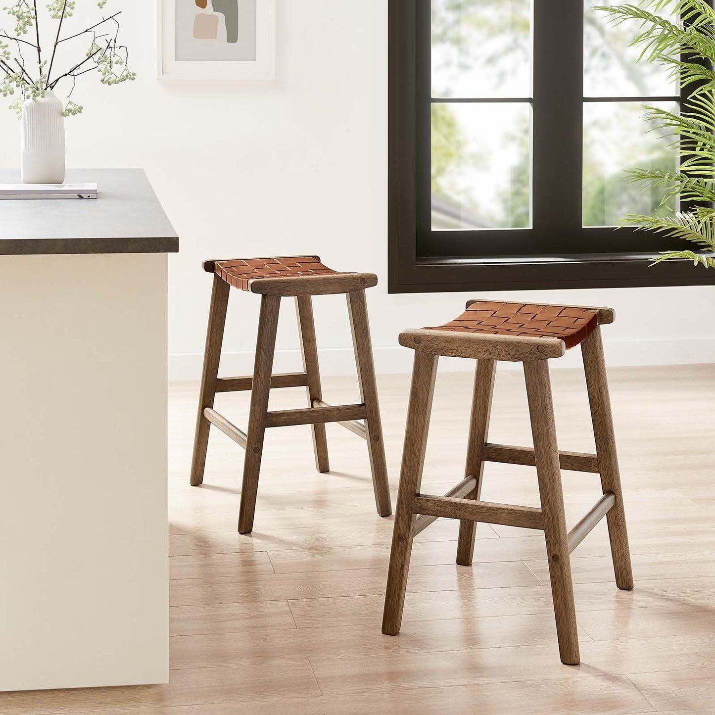 Saoirse Faux Leather Wood Counter Stool - Set of 2 for Chic and Comfortable Dining Seating