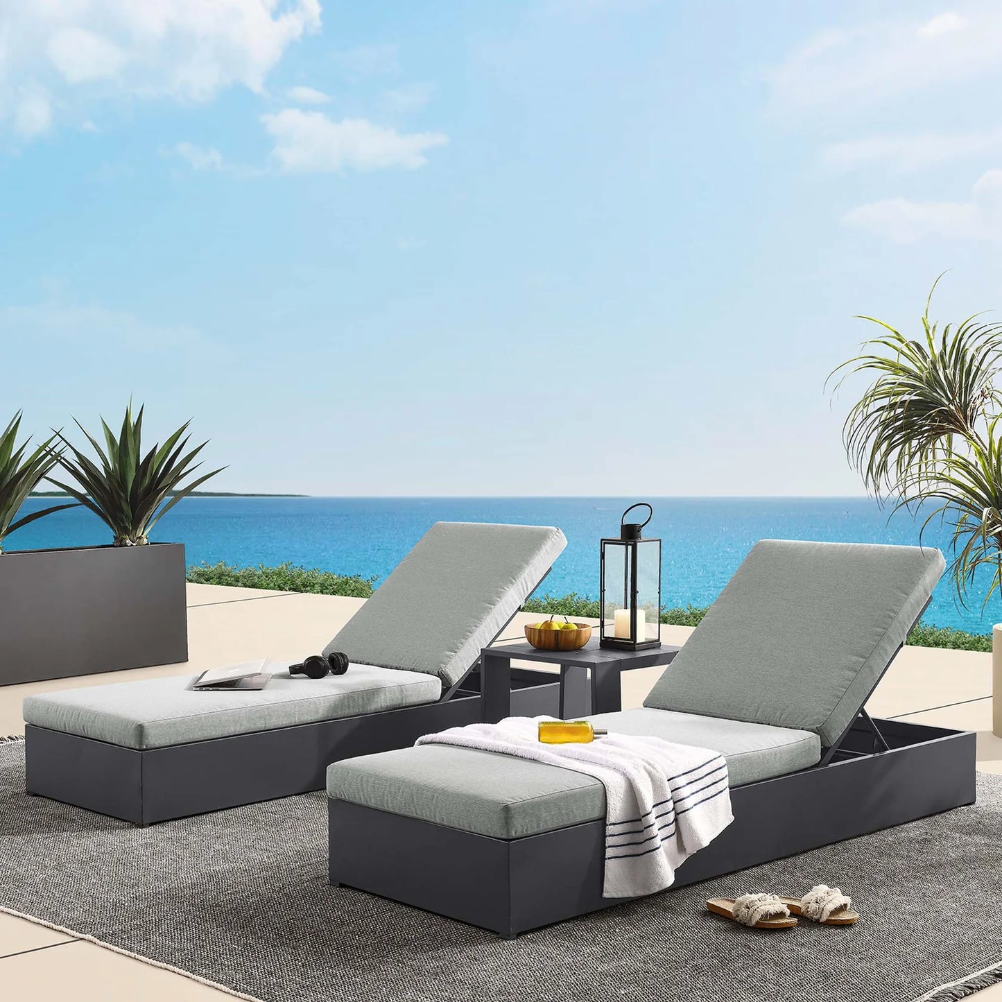 Tahoe 3-Piece Outdoor Patio Powder-Coated Aluminum Chaise Lounge Set in Gray Charcoal β Stylish and Durable Seating for Relaxed Outdoor Living