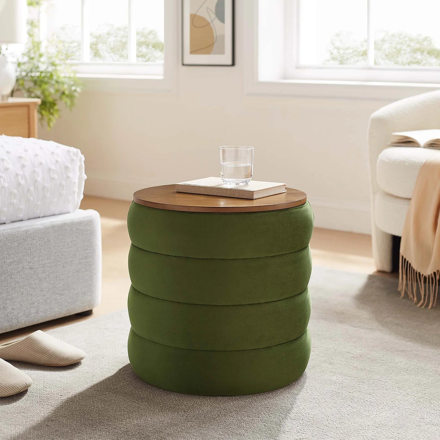 Mezzo Velvet Ottoman with Storage – Stylish and Functional Accent Piece for Modern Living Spaces