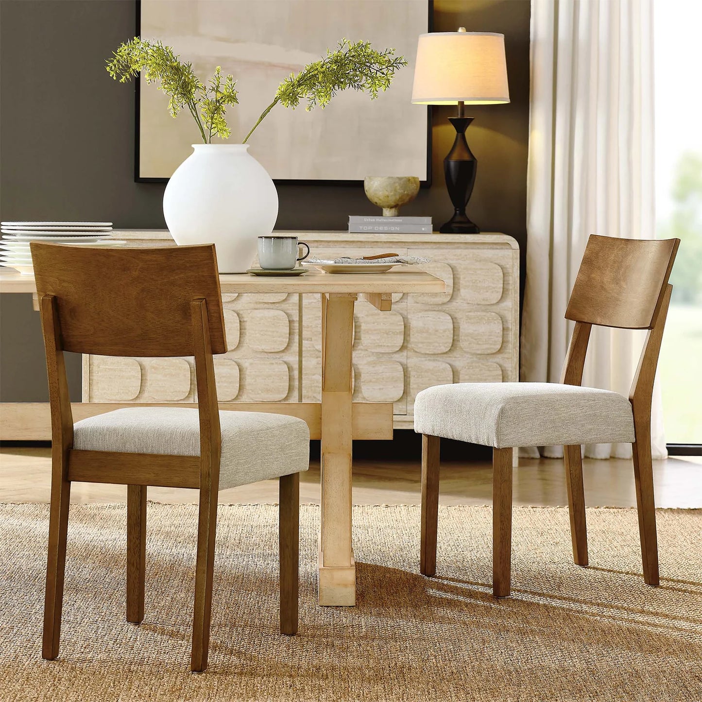 Pax Mid-Century Modern Dining Chairs – Stylish and Comfortable Seating for Contemporary Dining Spaces