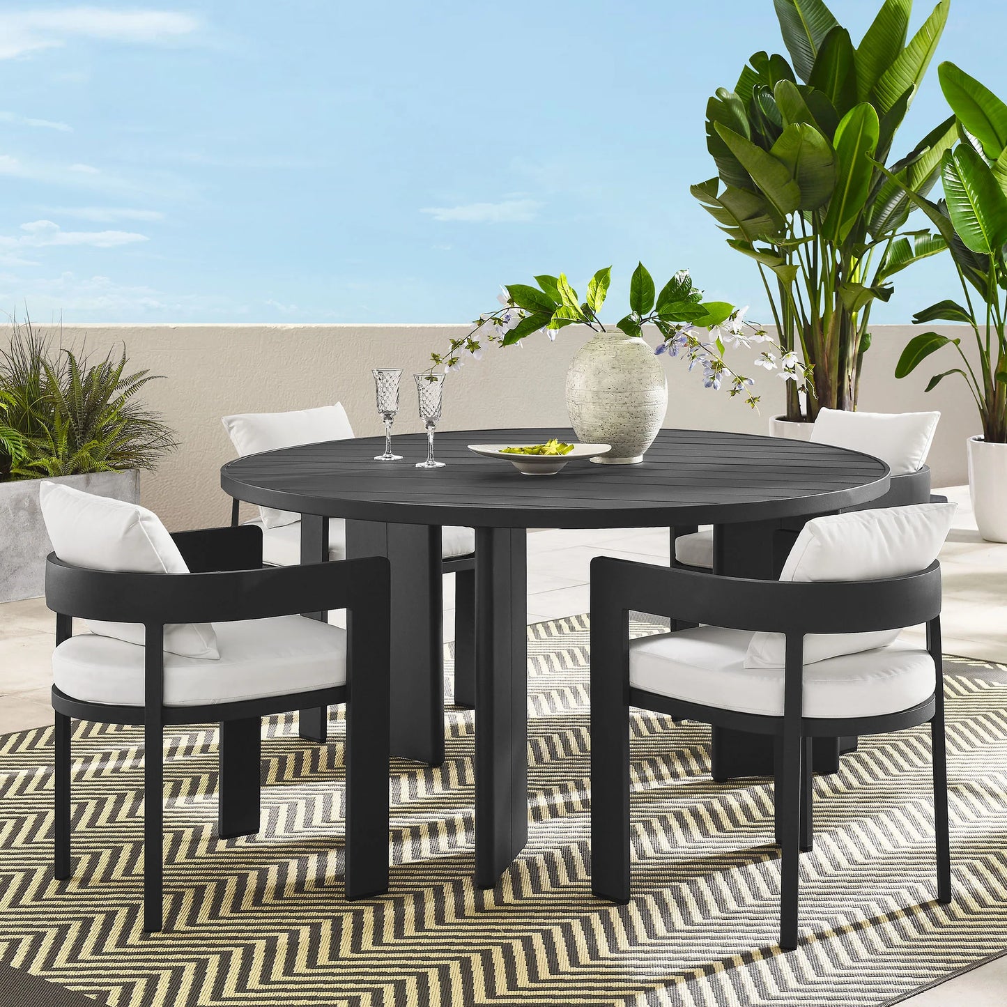 Tahoe 5-Piece Outdoor Patio Dining Set – Sleek Aluminum Table and Chairs for Modern Outdoor Spaces