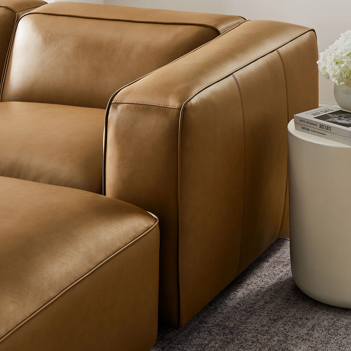 Auren 5-Piece Modular U-Shaped Sofa – Vegan Leather Upholstered Sectional for Modern Living Rooms