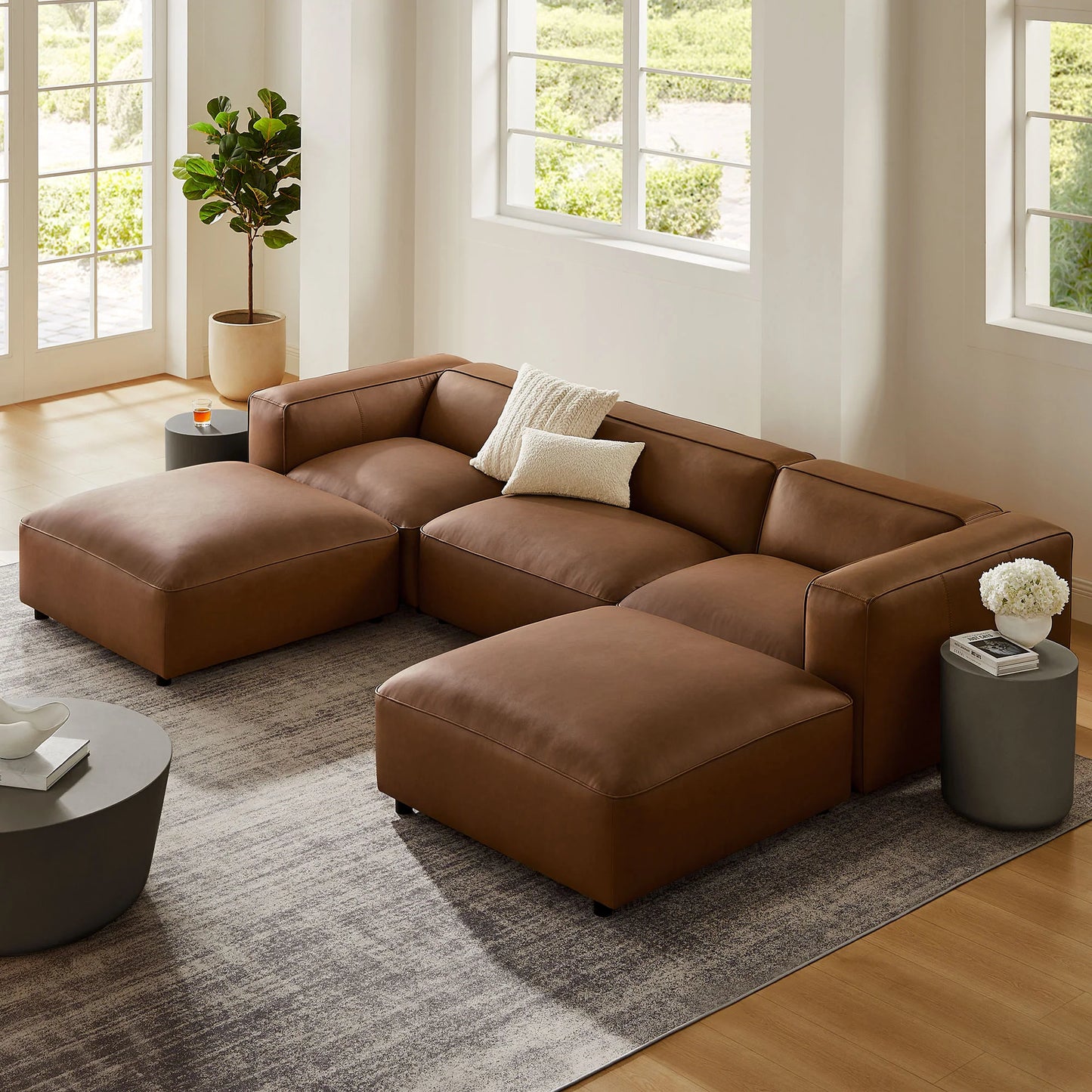 Auren 5-Piece Modular U-Shaped Sofa – Vegan Leather Upholstered Sectional for Modern Living Rooms