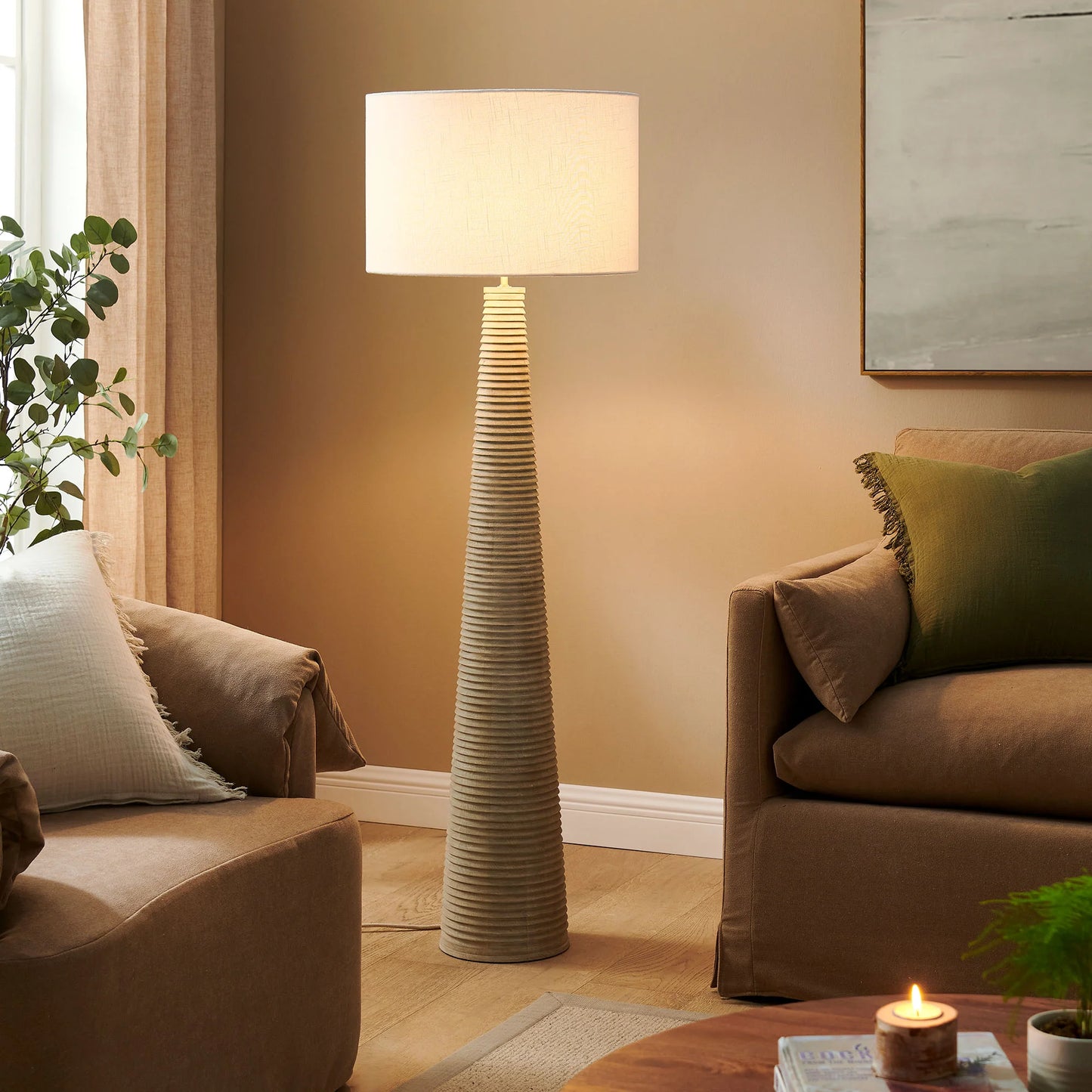 Saylor Ribbed Wood Floor Lamp – White & Gray Finish with Textured Drum Shade