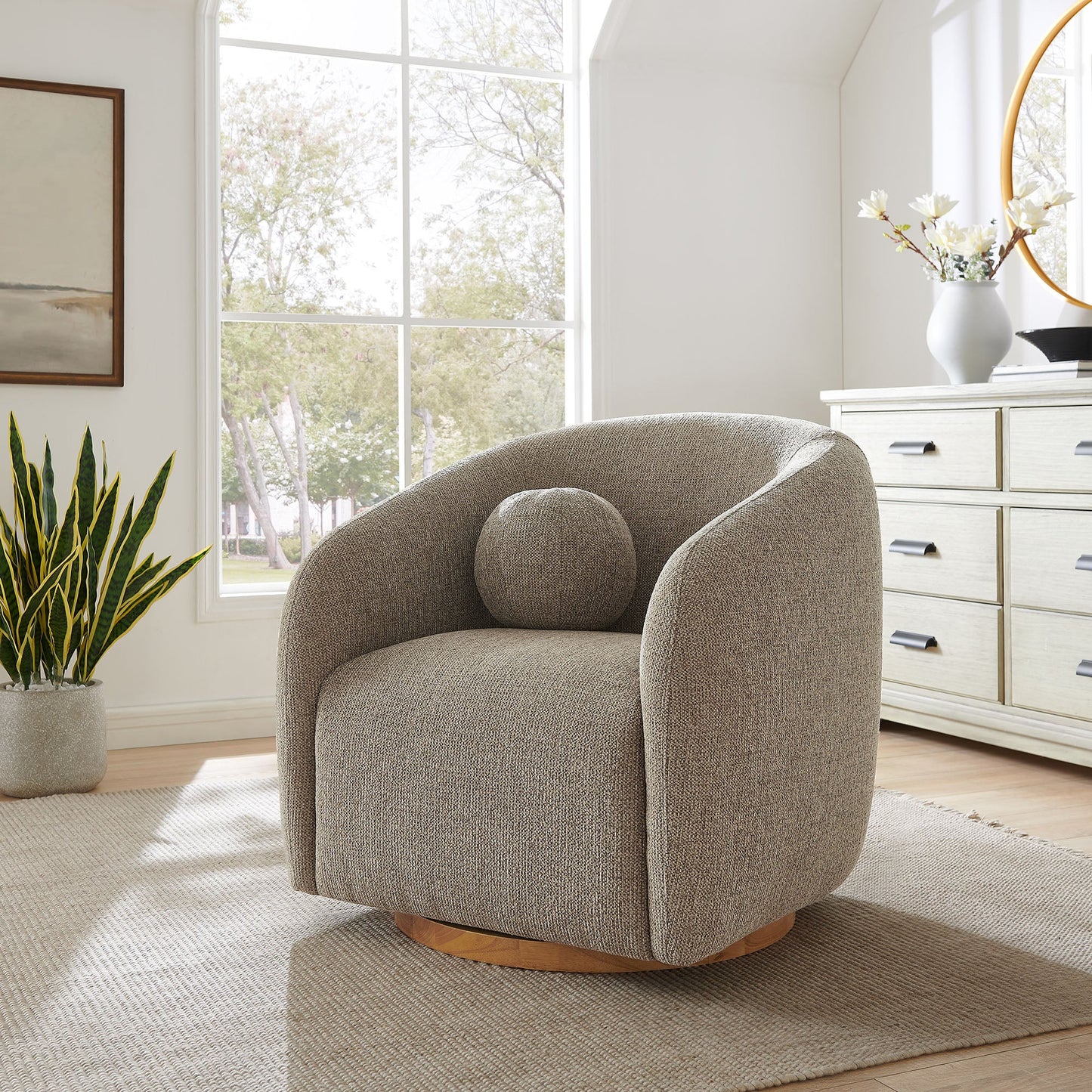 Holland Swivel Armchair – Cozy Chenille Fabric with Smooth, Modern Motion