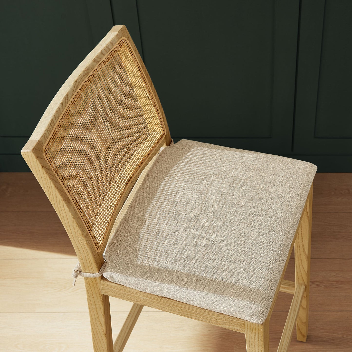 Ovard Wood and Rattan Bar Stool in Natural – Breezy, Organic Style for Kitchen Islands and Home Bars