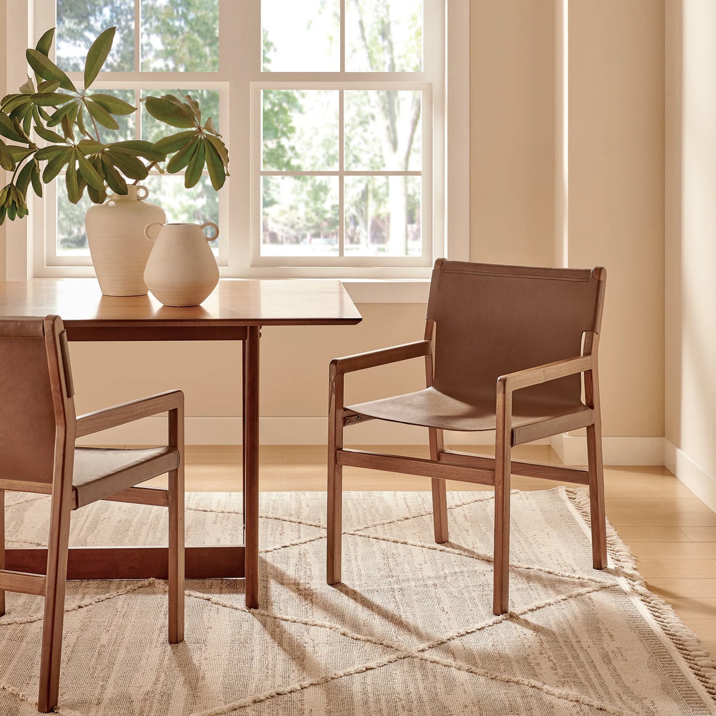 Sonora Genuine Leather Dining Chair – Sleek & Sophisticated Seating
