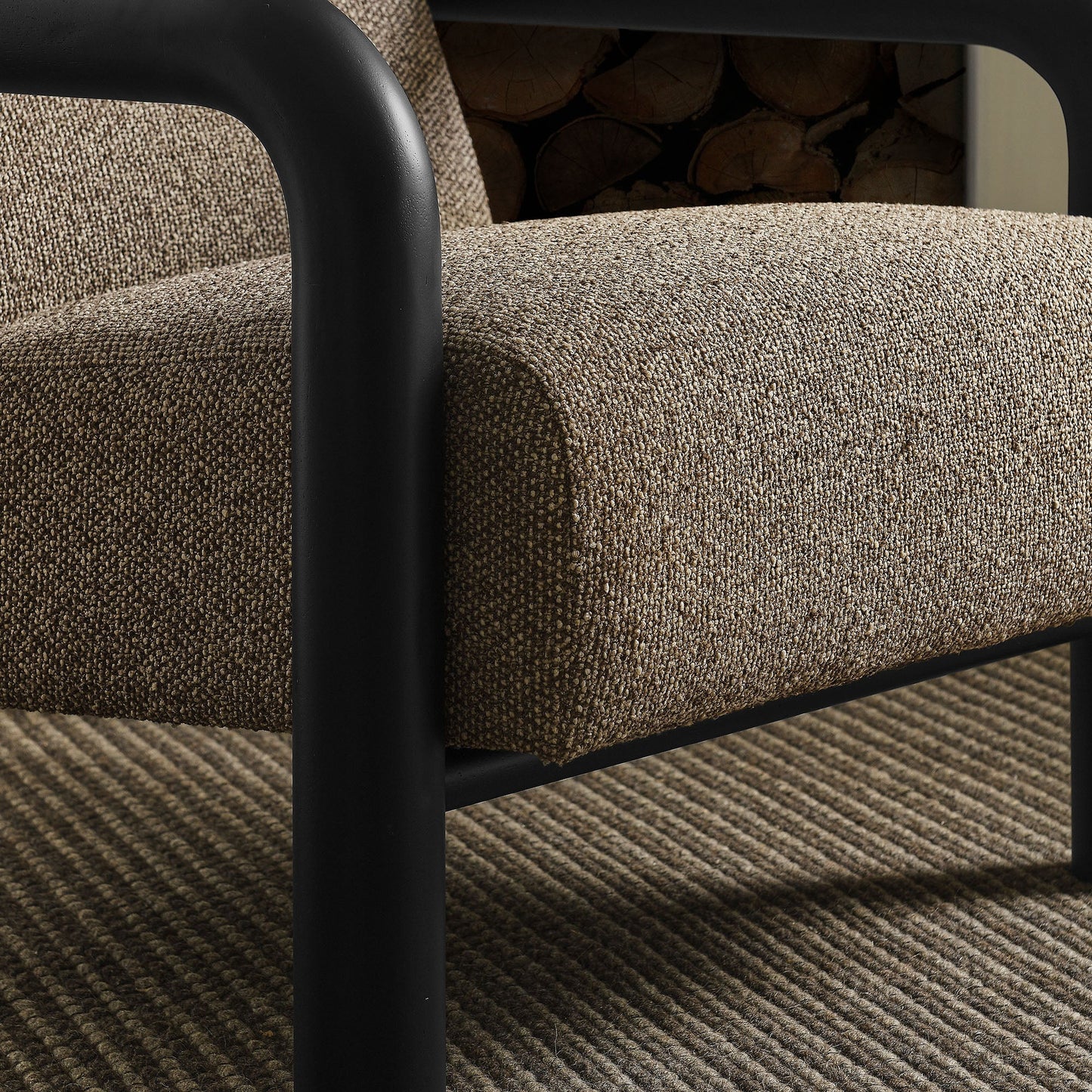 Sereno Boucle Accent Chair – Cozy & Stylish Upholstered Seating