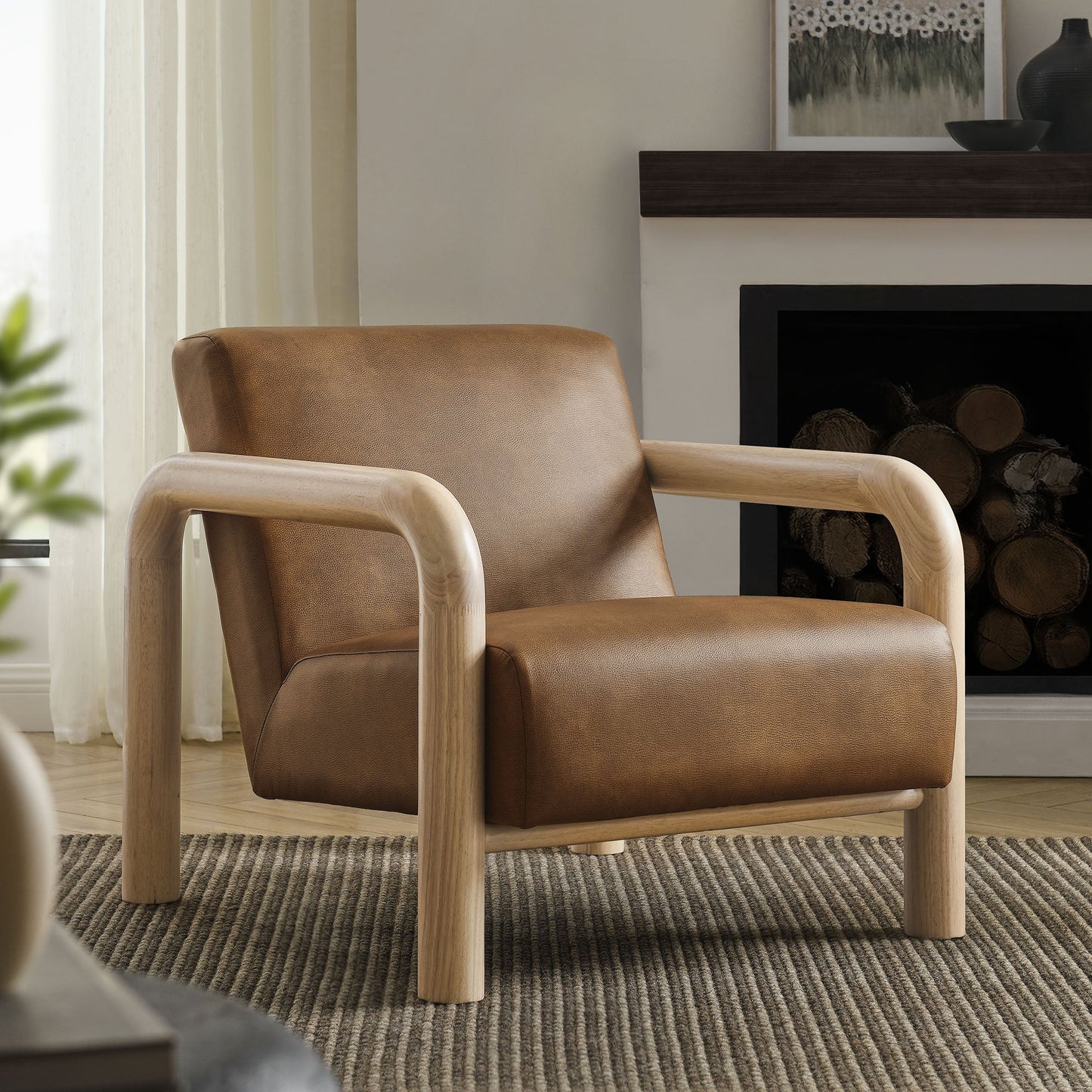 Sereno Vegan Leather Accent Chair – Modern Lounge Seating with Sleek Design