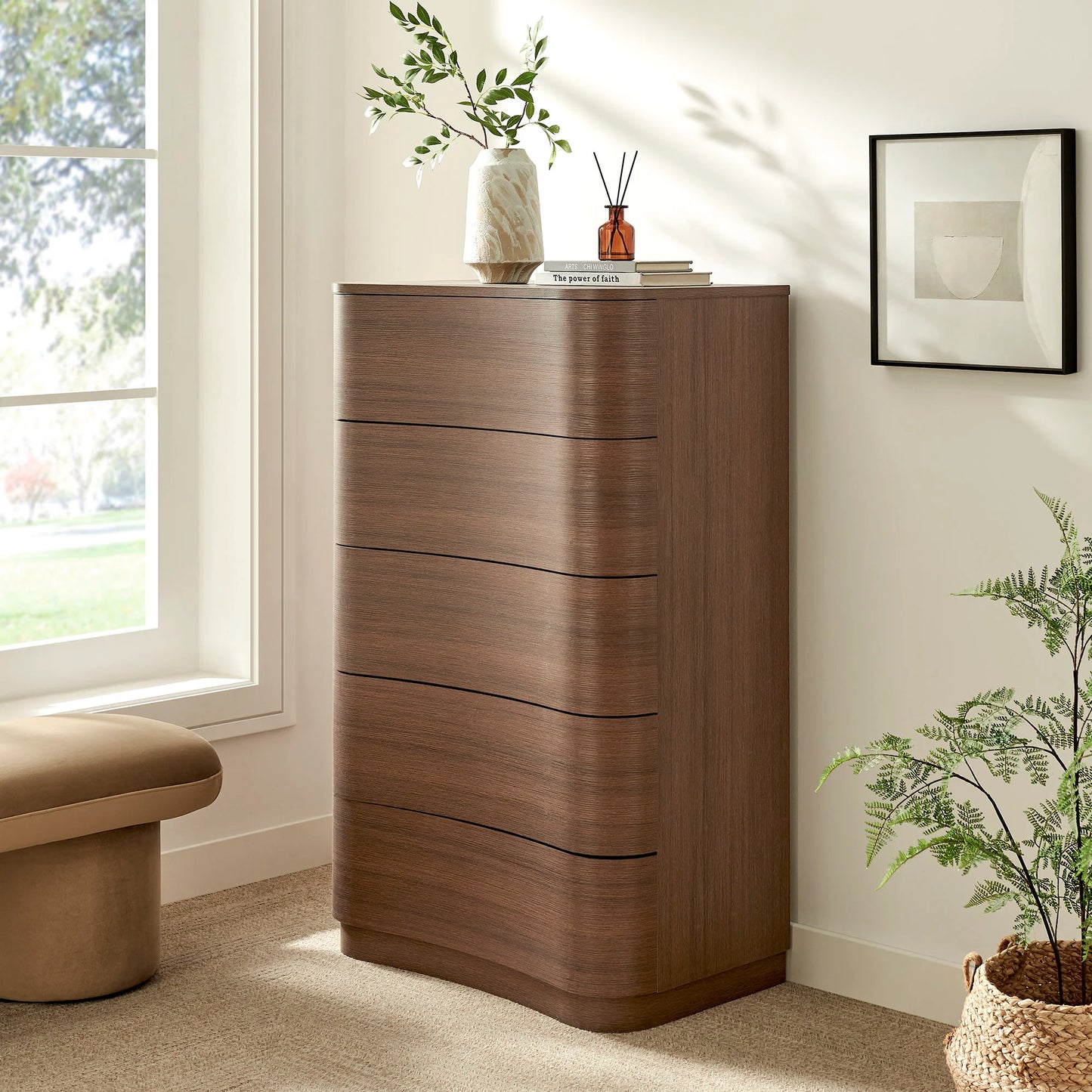 Mirae 5-Drawer Curved Dresser – Modern Chest of Drawers with Sleek Storage