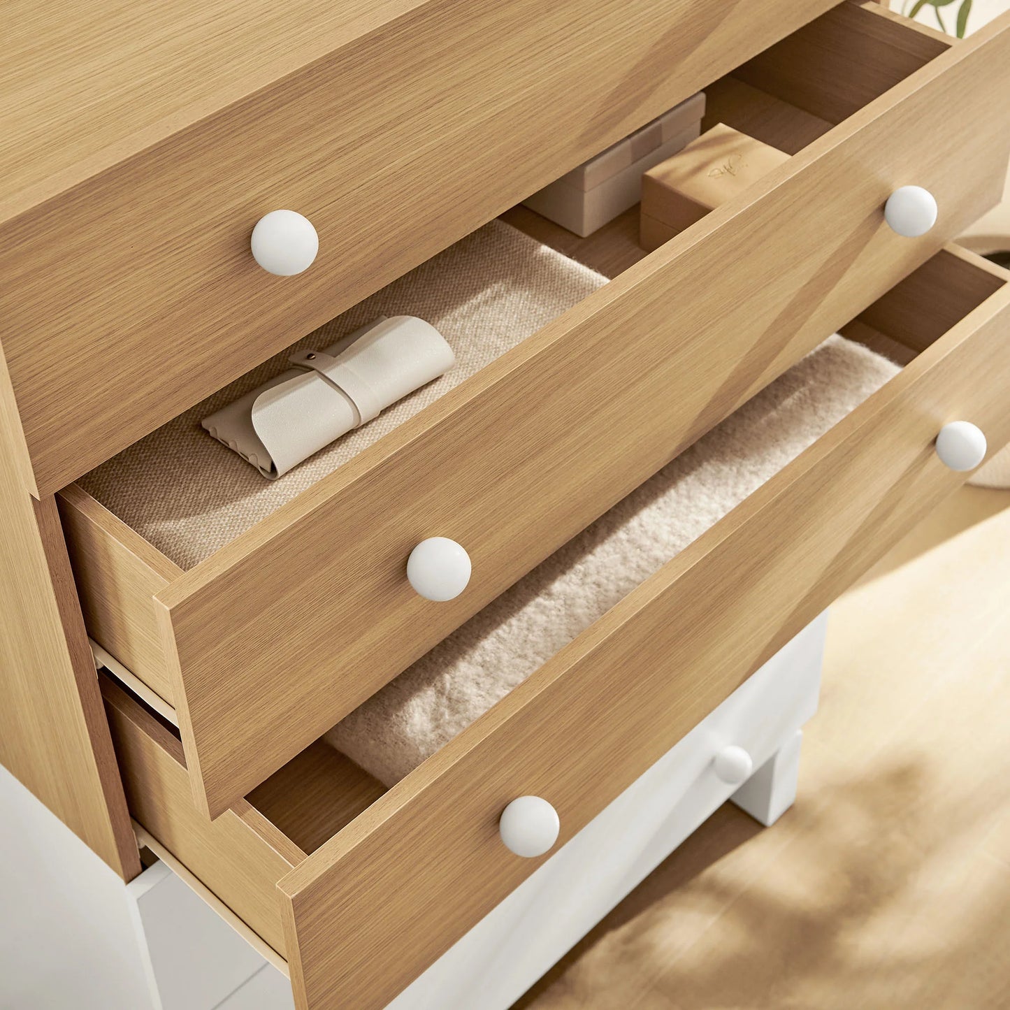 Nolia 6-Drawer Color Block Dresser Chest – Modern Bold Storage for Bedroom