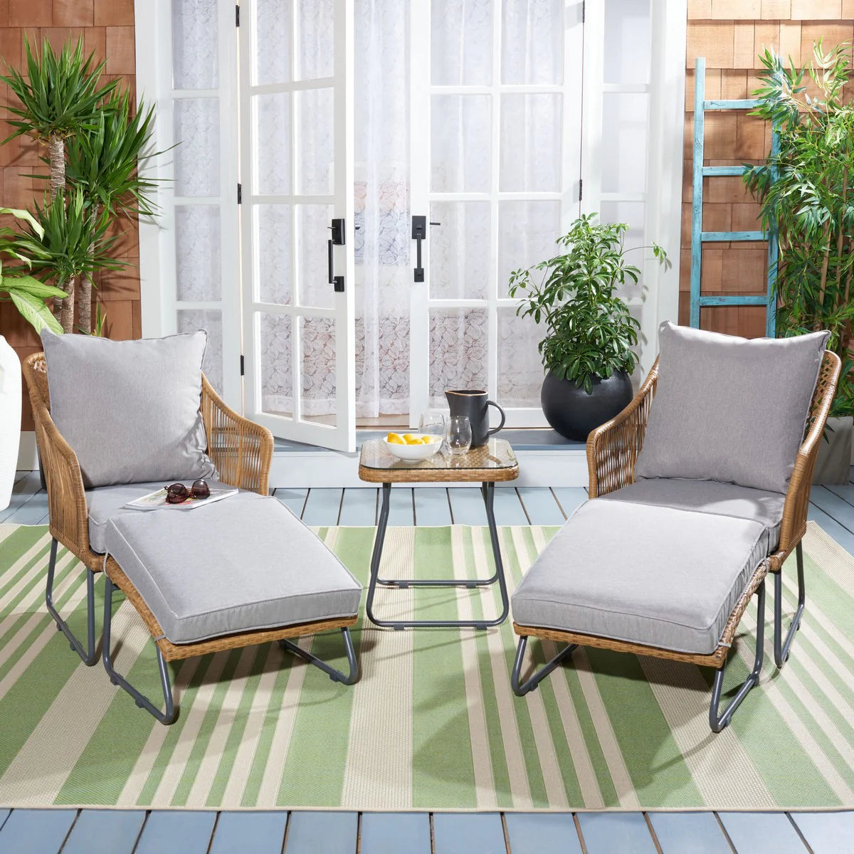 Narda 5-Piece Lounger Set - Comfortable and Stylish Seating for Relaxing Outdoor Spaces