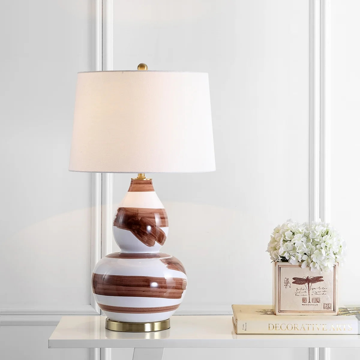 Aileen Contemporary Table Lamp - Stylish and Modern Lighting Accent for Any Room