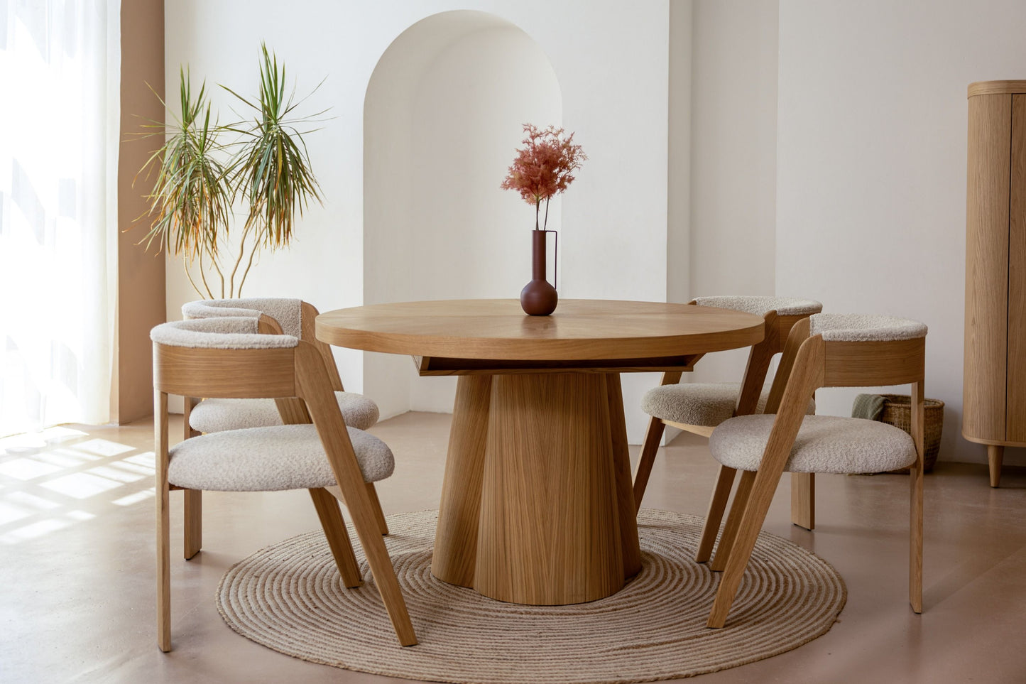 Modrest Cloud Modern Natural Oak Extendable Dining Table A Masterpiece of Contemporary Design and Functional Elegance for Sophisticated Dining Spaces