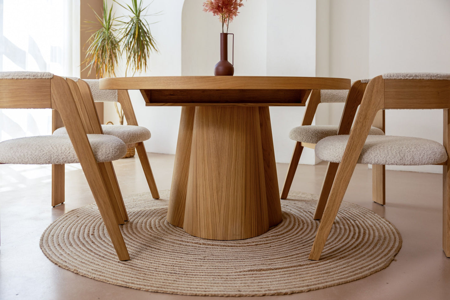 Modrest Cloud Modern Natural Oak Extendable Dining Table A Masterpiece of Contemporary Design and Functional Elegance for Sophisticated Dining Spaces