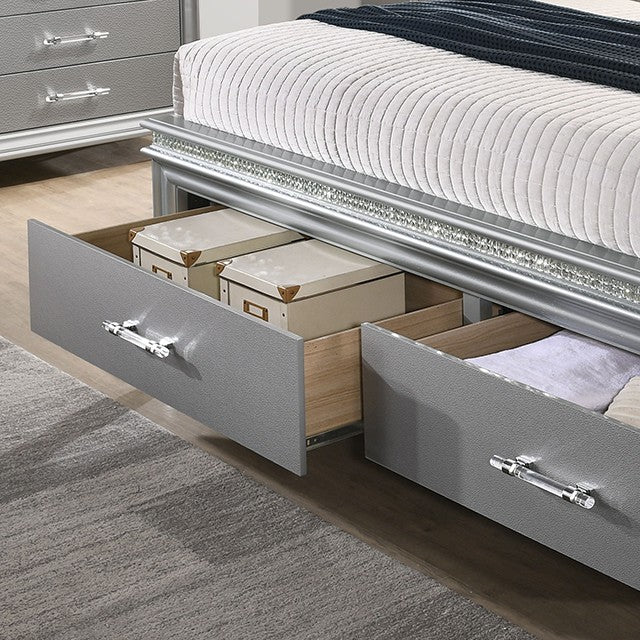 Maddie Contemporary Crystal Mirror Accent Silver Bed